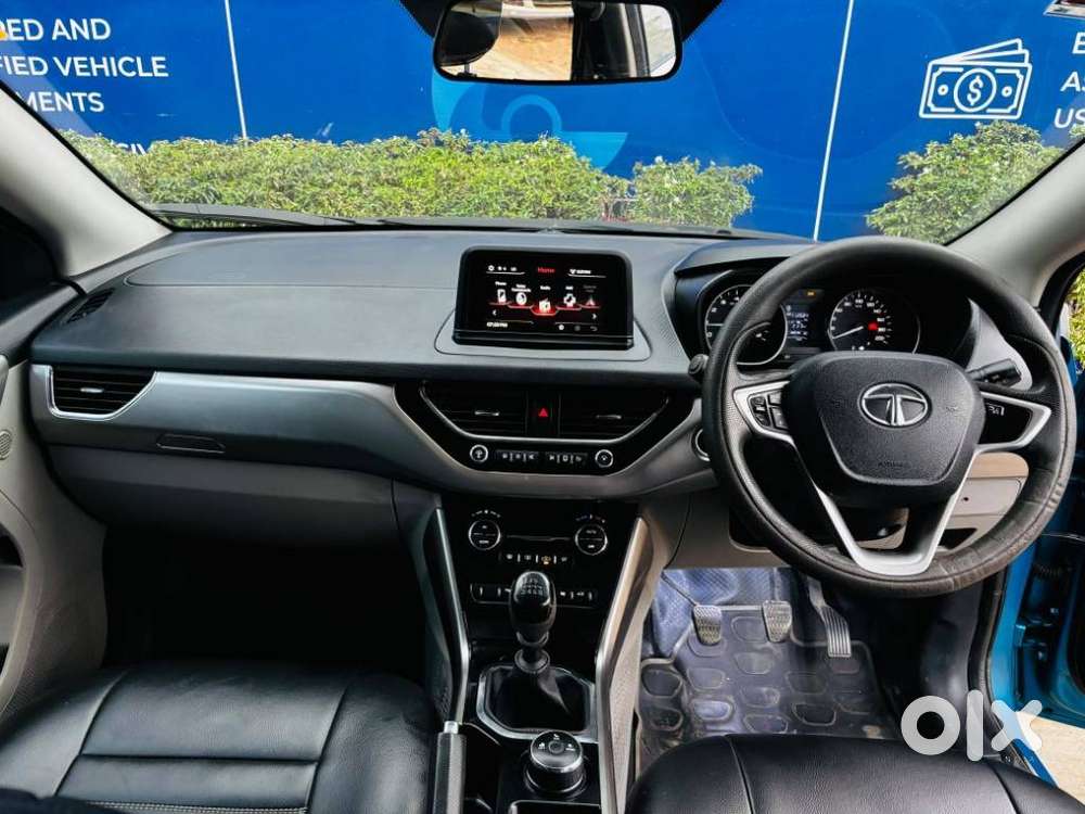 Tata Nexon 1.2 Revotron Xz, 2017, Petrol