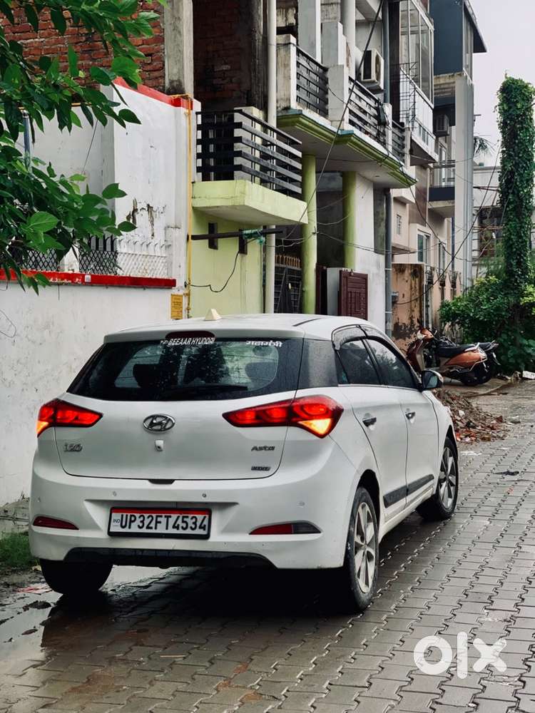 Hyundai I20 Asta Petrol 2015