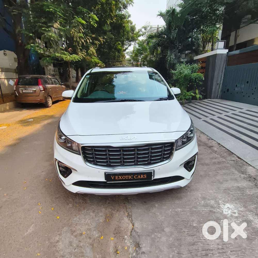 Kia Carnival Limousine Plus 7 Str, 2022, Diesel