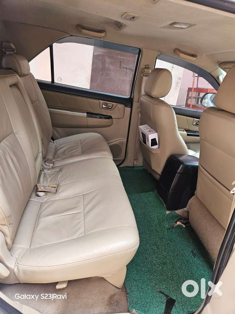 Toyota Fortuner 2011-2016 4x2 Manual, 2014, Diesel