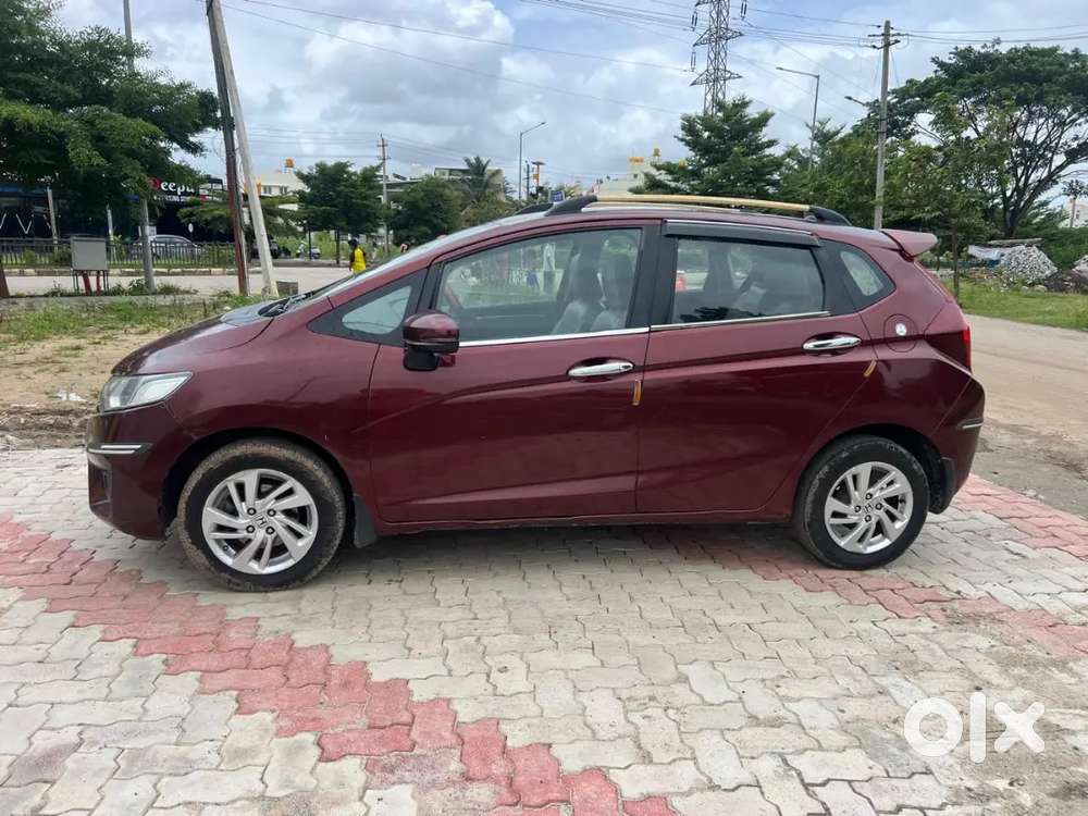 Honda Jazz 2017 Diesel Well Maintained