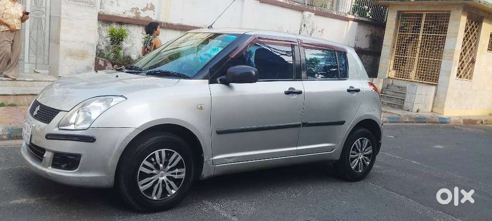 Maruti Suzuki Swift 2004-2010 Vxi Bsiv, 2011, Petrol
