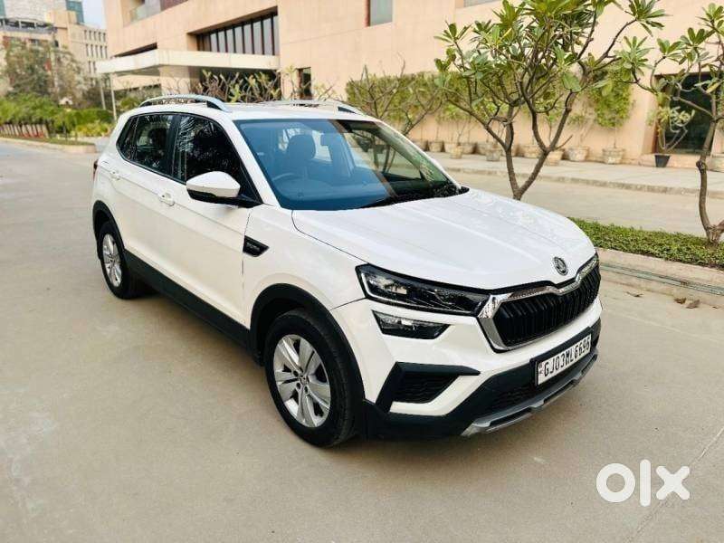 Skoda Kushaq 1.0 Tsi Active, 2022, Petrol