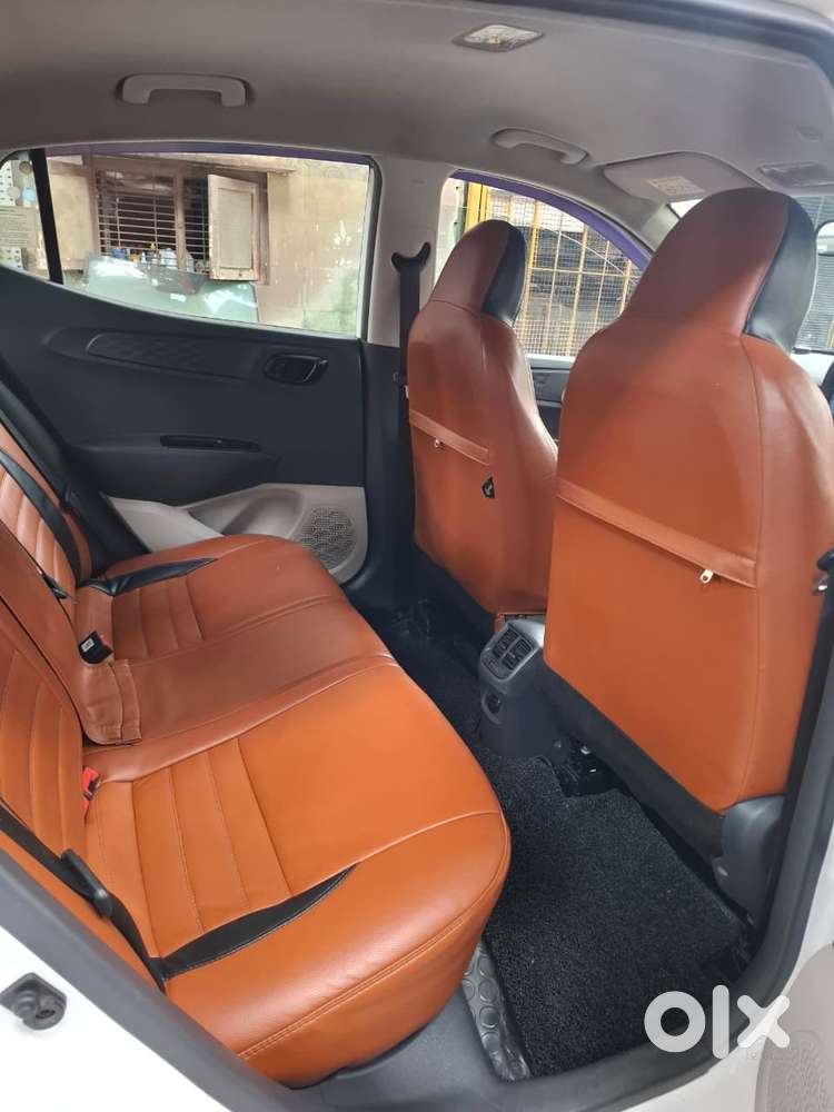 Hyundai Aura Sx (o) Crdi Manual, 2024, Cng & Hybrids