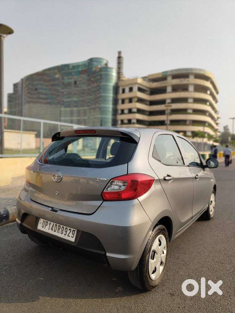 Tata Tiago 1.2 Revotron Xta, 2018, Petrol