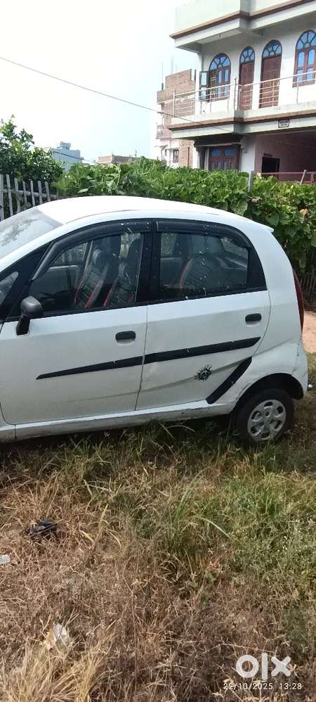 Tata Nano Lx 2014