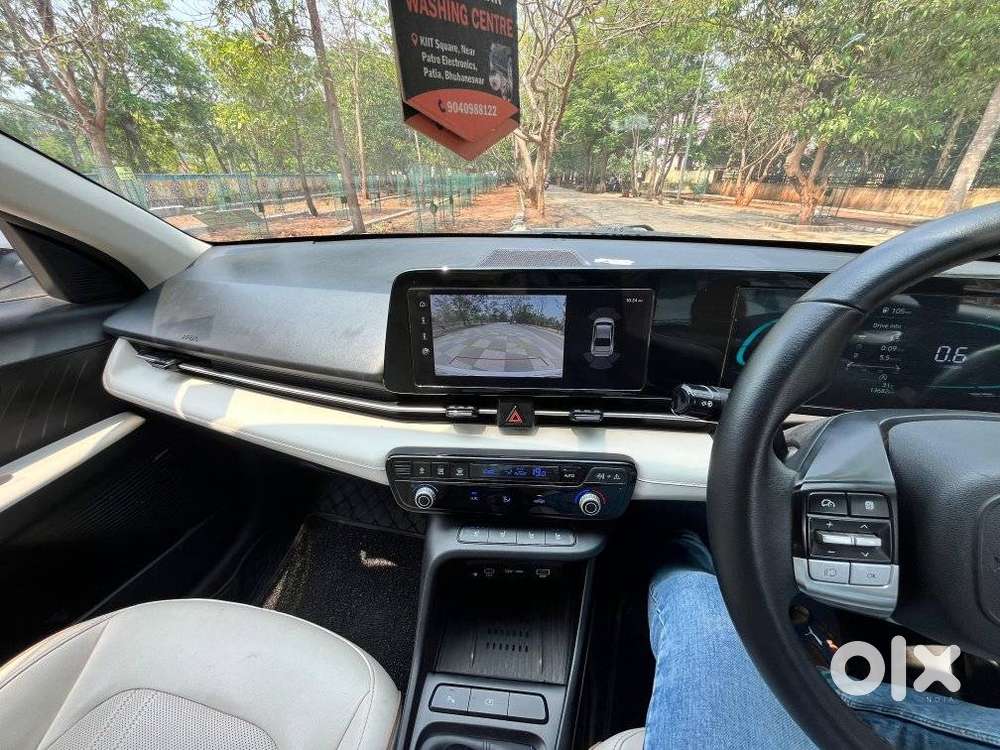 Hyundai Verna 1.5 Sx (o) Vtvt, 2023, Petrol