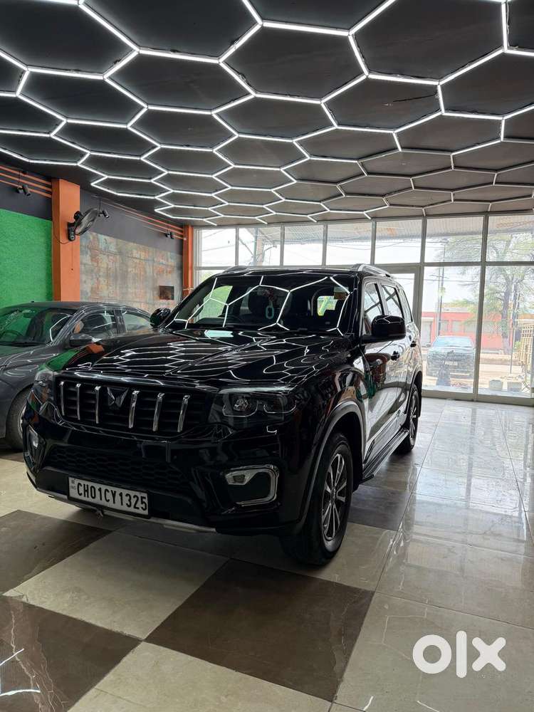 Mahindra Scorpio-n 2.2 Z8 Diesel At 7 Str, 2025, Diesel