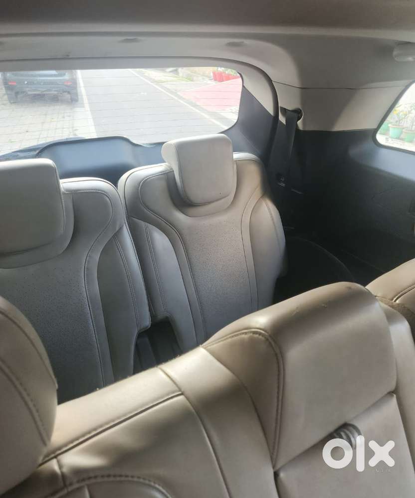 Mahindra Xuv700 2.2 Ax 7 Diesel At Str, 2022, Diesel