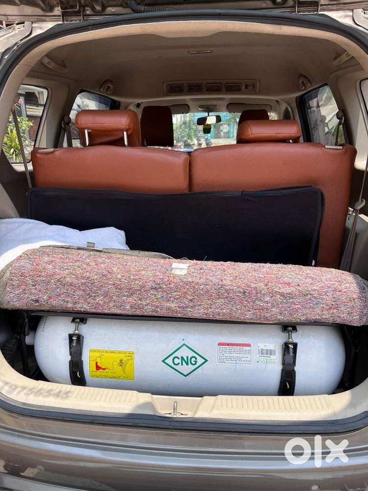 Maruti Suzuki Ertiga 2012-2015 Vxi Cng, 2025, Cng & Hybrids