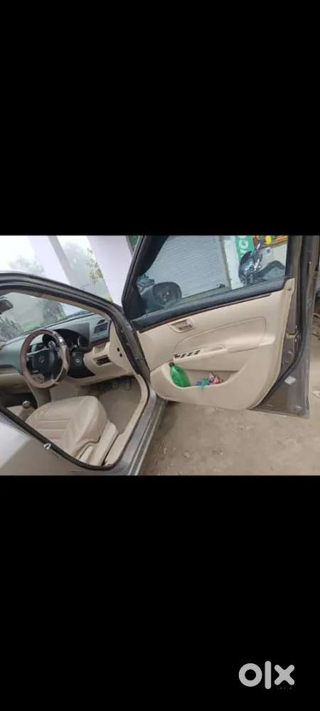 Maruti Suzuki Swift Dzire 2015 Cng & Hybrids 89000 Km Driven