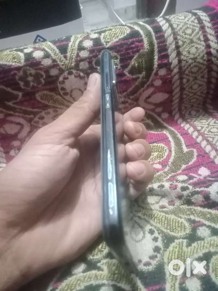 T1 5g 8/128