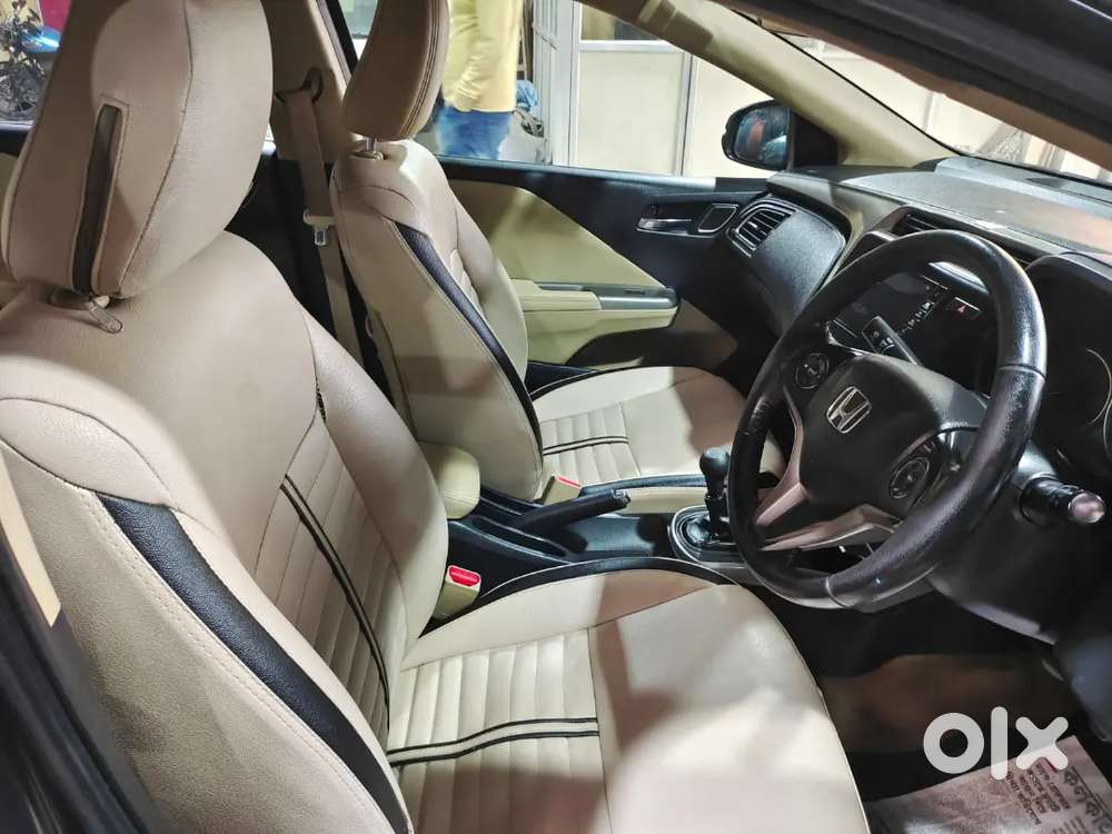 Honda City 2017 Model Vx Mt Sunroof Push Button Start Alloy Wheels