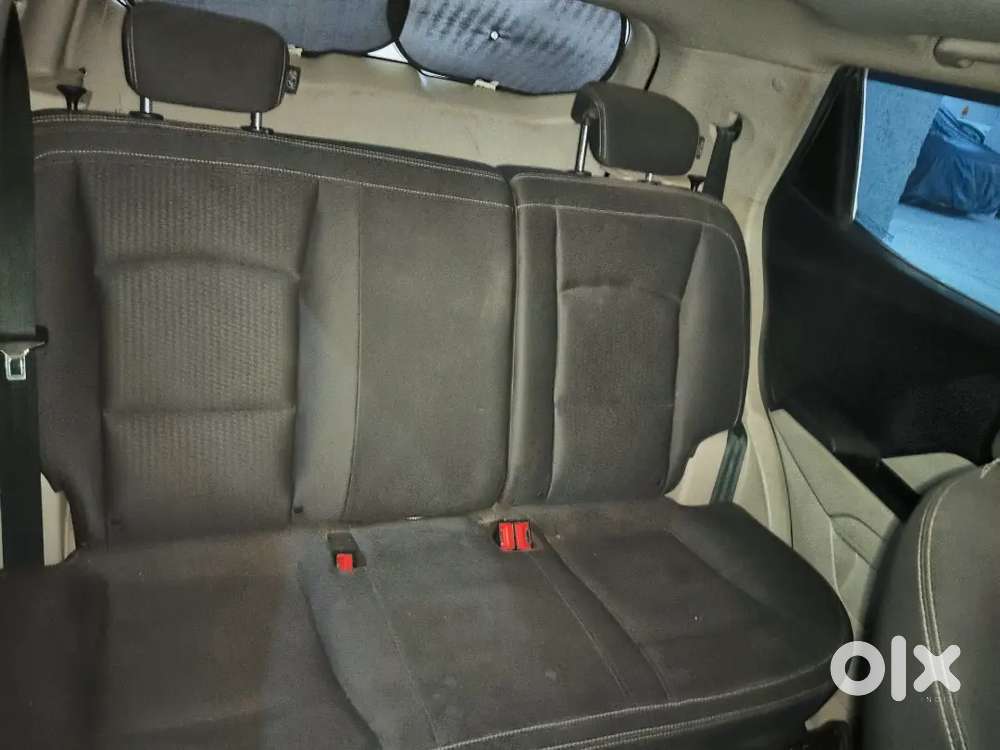 Mahindra Xuv300 2023 Variant W6