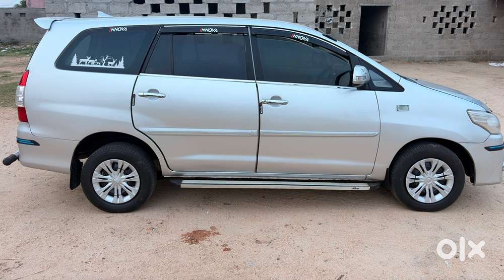 Toyota Innova Diesel 2012