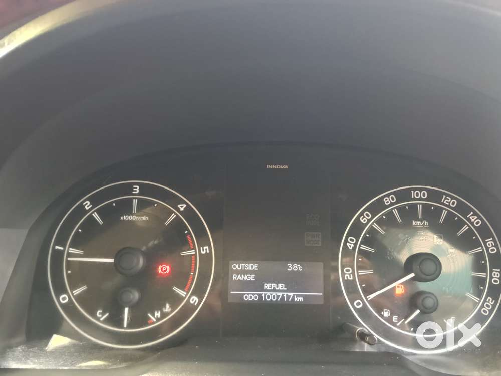 Toyota Innova Crysta 2.4 G Mt, 2016, Diesel
