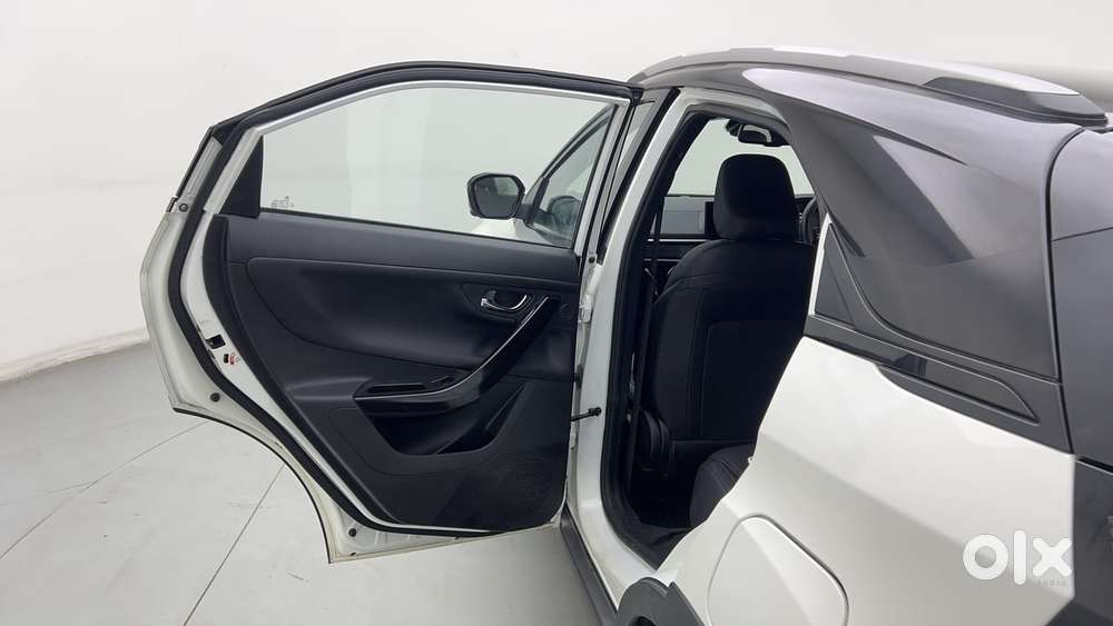 Tata Nexon Fearless Plus S 1.2 Revotron Petrol 7 Dca  Dt, 2024, Petr..