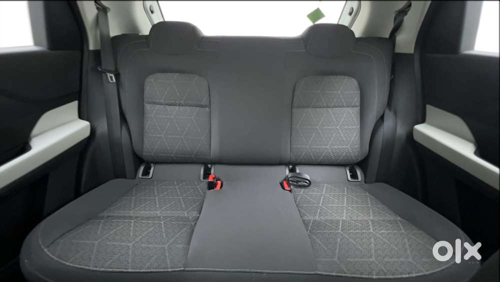 Tata Punch Accomplished Dazzle Sunroof Cng, 2024, Cng & Hybrids