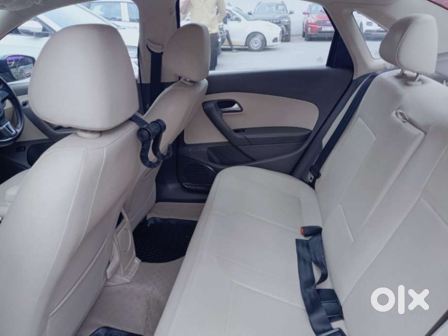Volkswagen Vento 2010-2013 Petrol Highline, 2013, Petrol