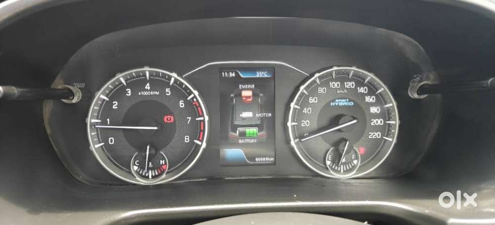Maruti Suzuki Brezza 1.5 Zxi Smart Hybrid, 2022, Petrol