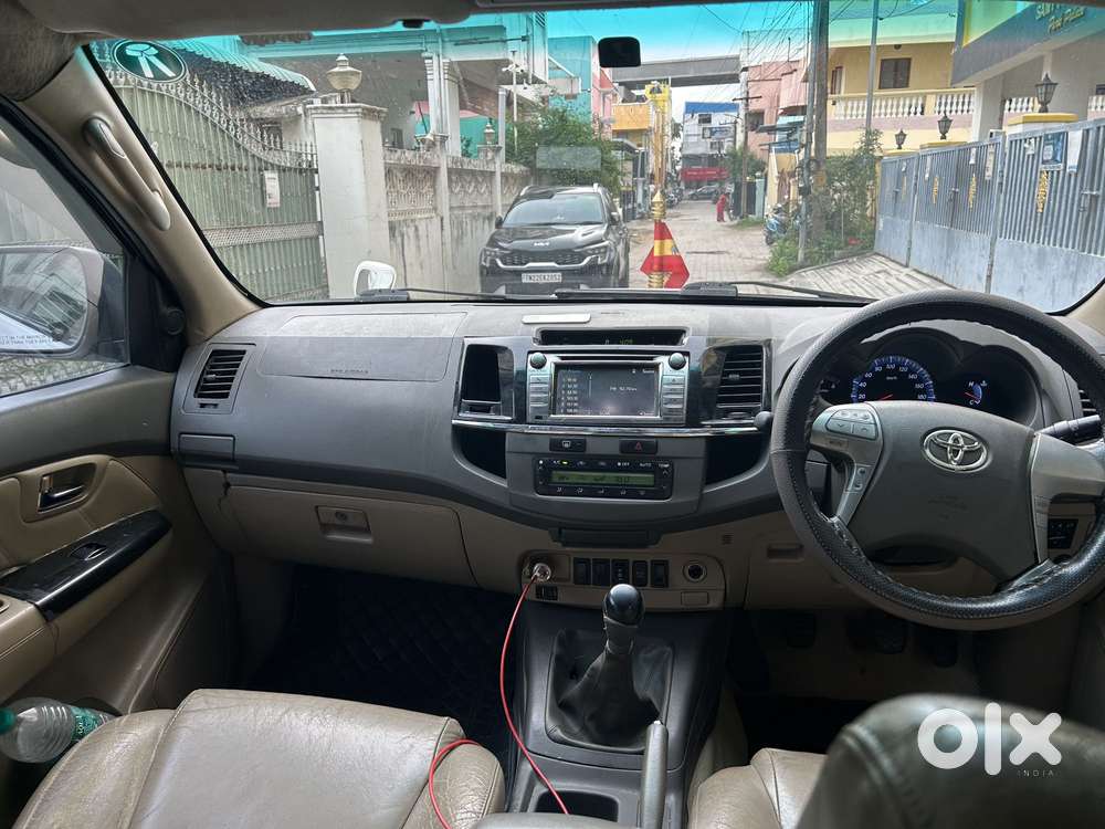 Toyota Fortuner 4x2 Manual, 2013, Diesel