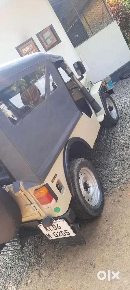 Mahindra 2002 Last Model Jeep Company 4x4   Good Condition.