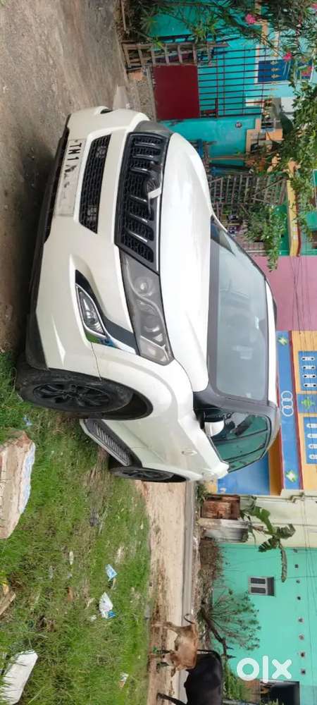 Mahindra Xuv500 2018 Top End Sunroof (finance Available)