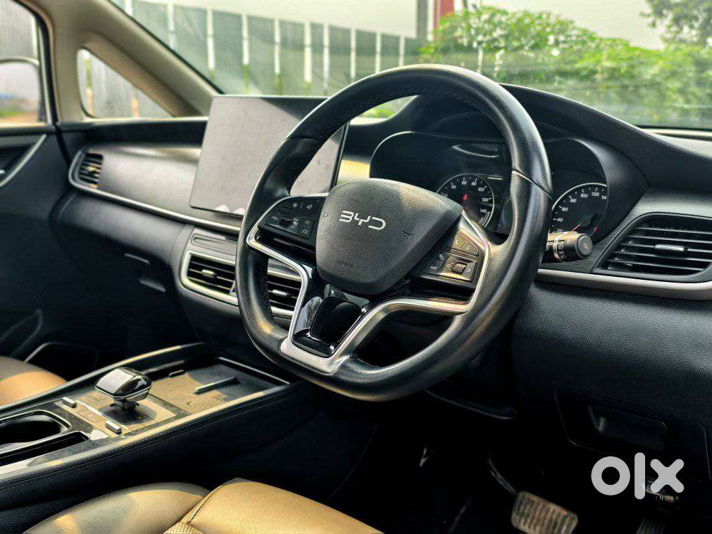 Byd Emax 7 Superior Str, 2024, Electric