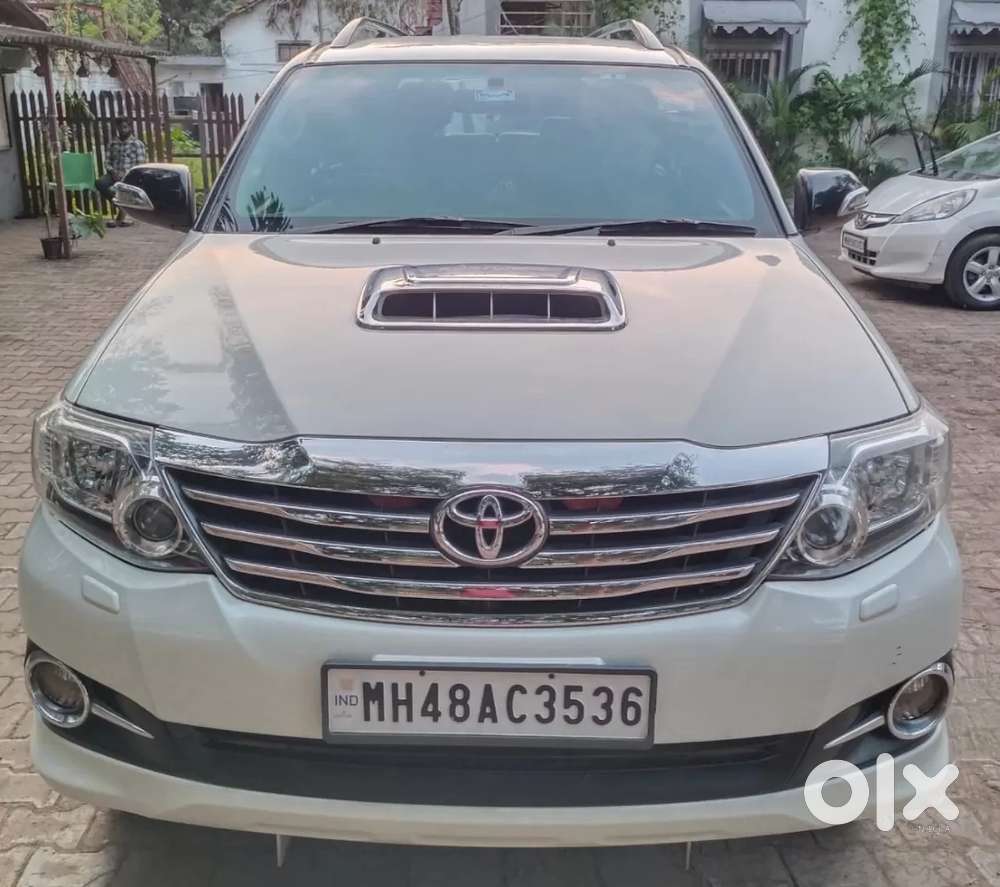Toyota Fortuner 4x2 At, 2015, Diesel