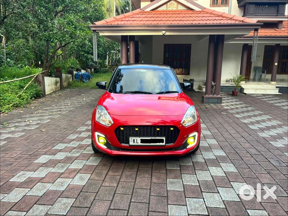 Maruti Suzuki Swift Vxi + Manual, 2023, Petrol