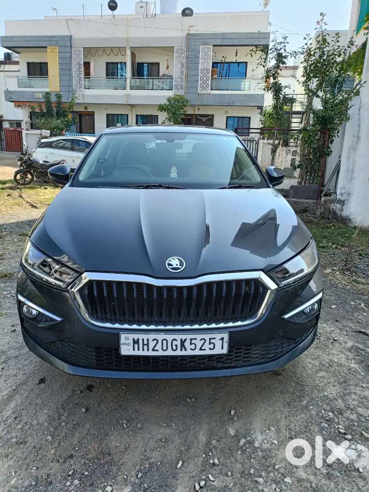 Skoda Slavia 2023 Sunroof Petrol 32200 Km Driven