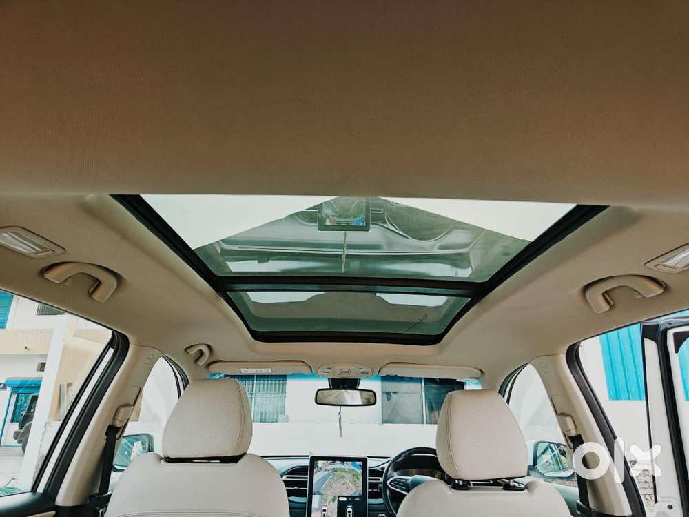 Mg Hector Sharp Pro 2.0 Turbo Diesel Mt Dual Tone, 2024, Diesel