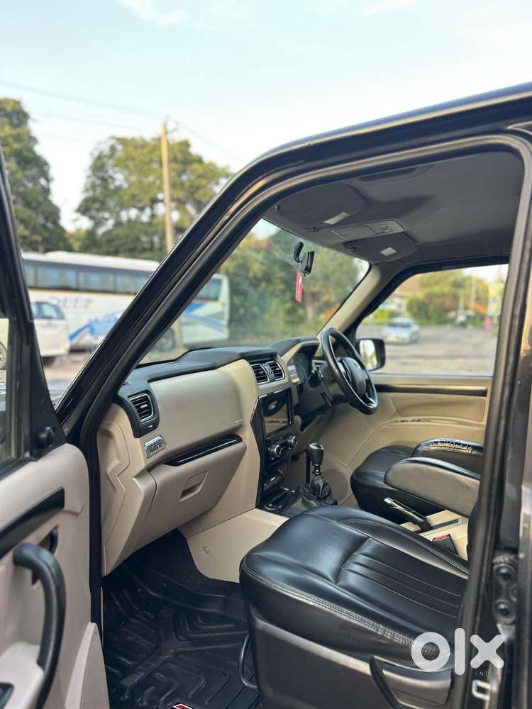 Mahindra Scorpio Classic 2.2 S 11 Mt 7 Str, 2022, Diesel