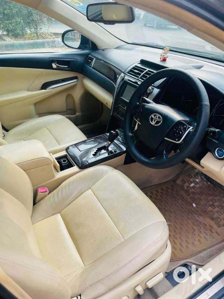 Toyota Camry Hybrid 2.5, 2015, Petrol