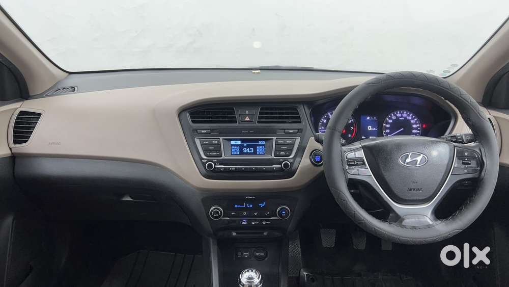 Hyundai Elite I20 Asta Option, 2016, Petrol