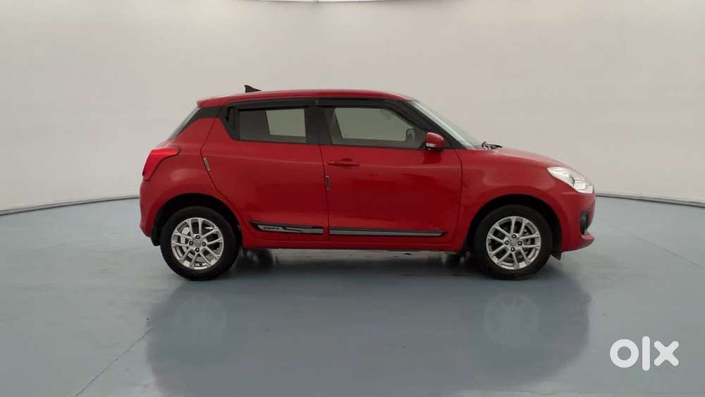 Maruti Suzuki Swift 1.3 Zxi, 2022, Petrol