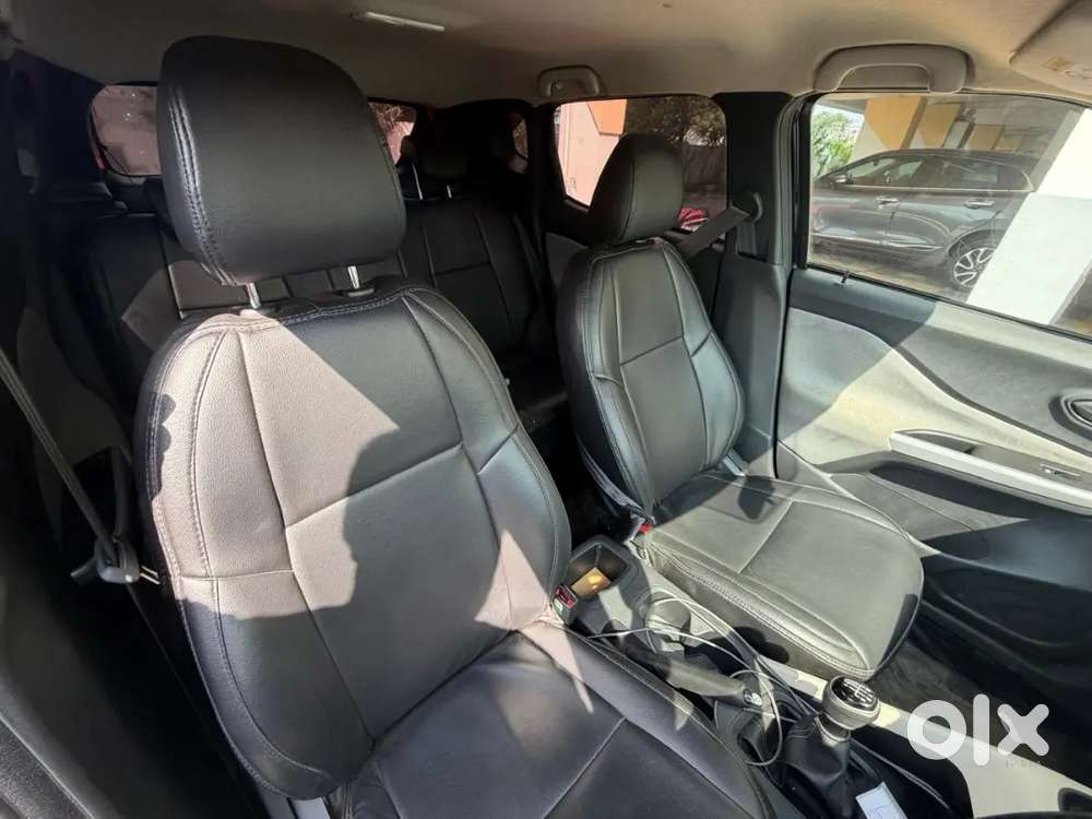 Nissan Magnite 2024 Petrol Well Maintained