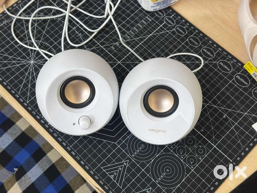 Creative Pebble v2 Speakers