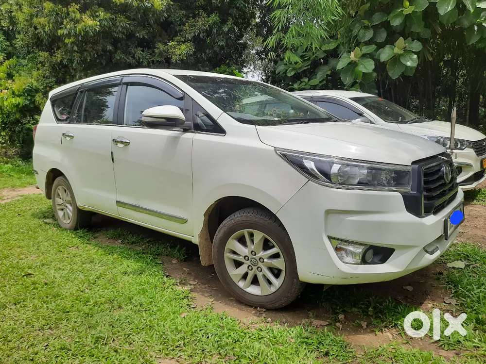 Perfect-condition 2017 Toyota Innova.