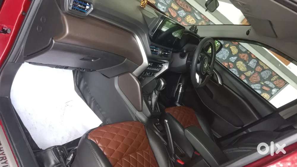 2023 Model S Hybrid Very Low Odometer 18000