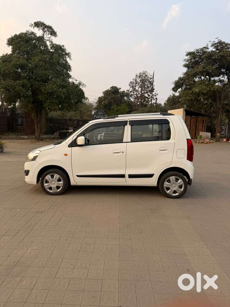 Maruti Suzuki Wagon R Vxi Optional, 2018, Petrol