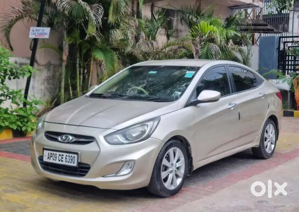 Hyundai Verna 2011 Diesel 75200 Km Driven