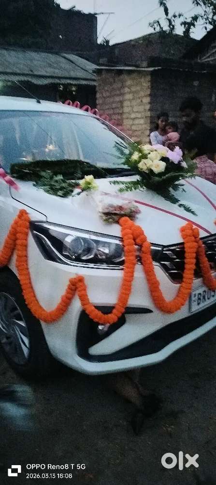 बिल्कुल न्यू कंडीशन है अर्जेंट प्रॉब्लम है कुछ इसीलिए भेजना है