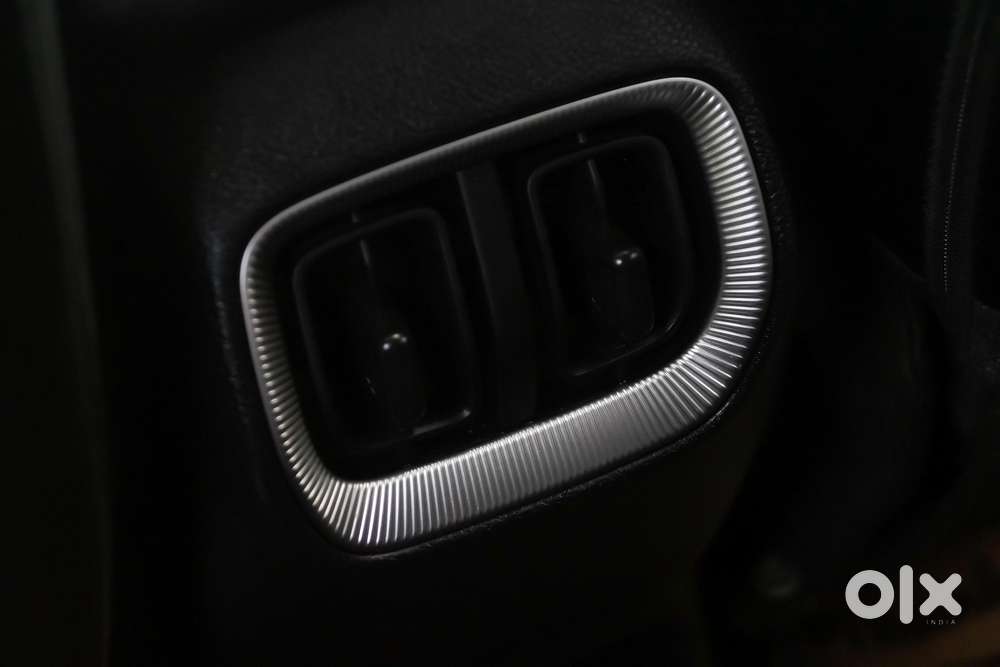Kia Sonet G 1.2 5mt Htk(o), 2024, Petrol
