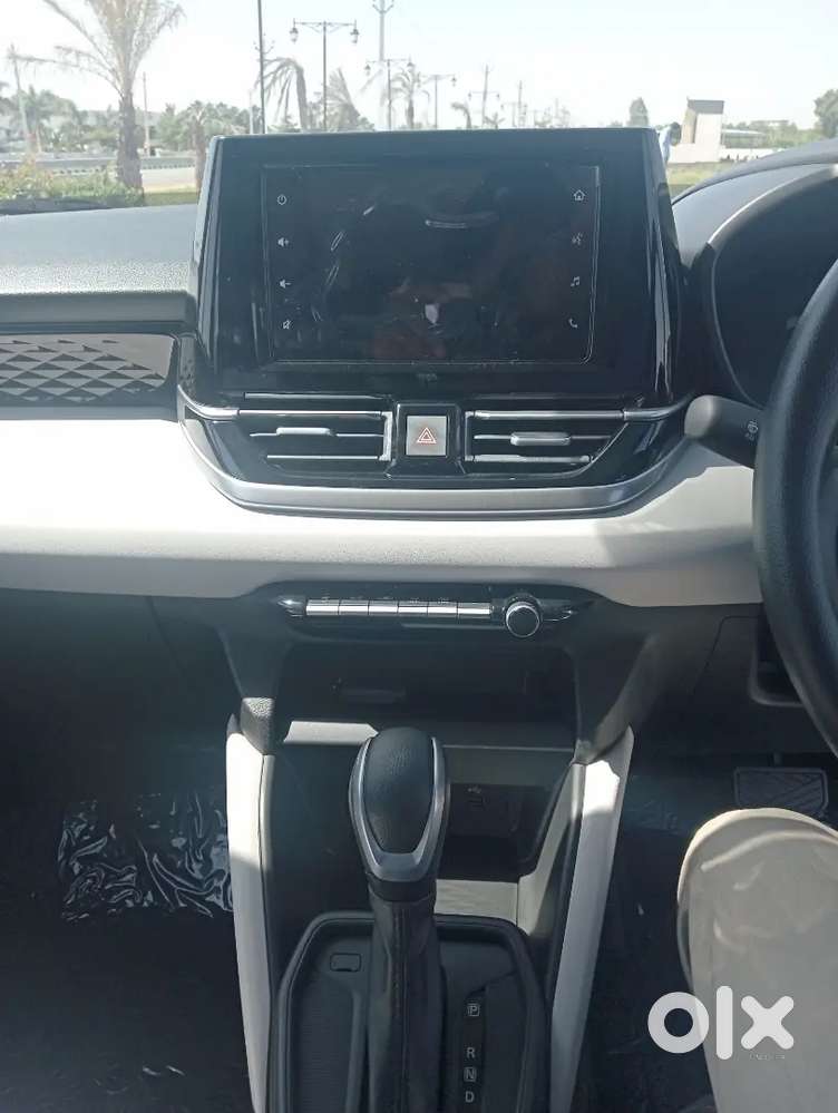 Maruti Suzuki Victoris 2025 Cng & Hybrids  Only 100 Km Driven