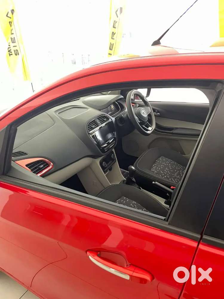 Year Back 2023 Model Tata Tiago  Cng Xz+