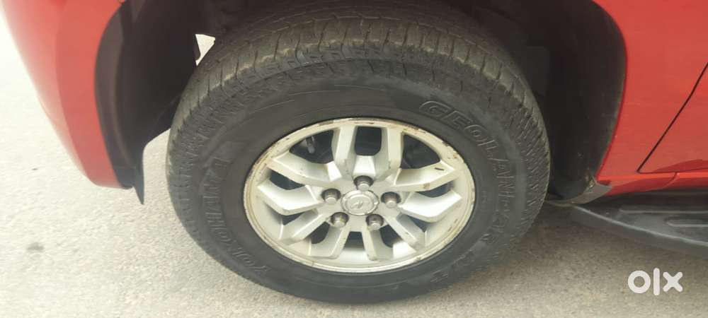 Mahindra Tuv 300 Mhawk100 T8, 2016, Diesel