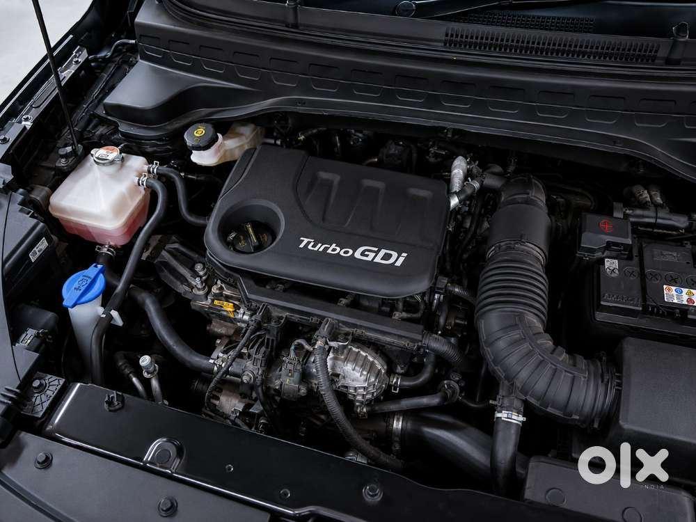 Kia Sonet 2023 Petrol 28500 Km Driven