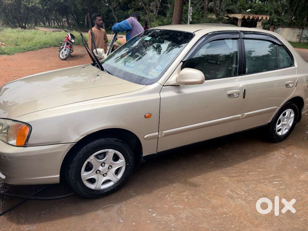 Hyundai Accent 2010 Petrol