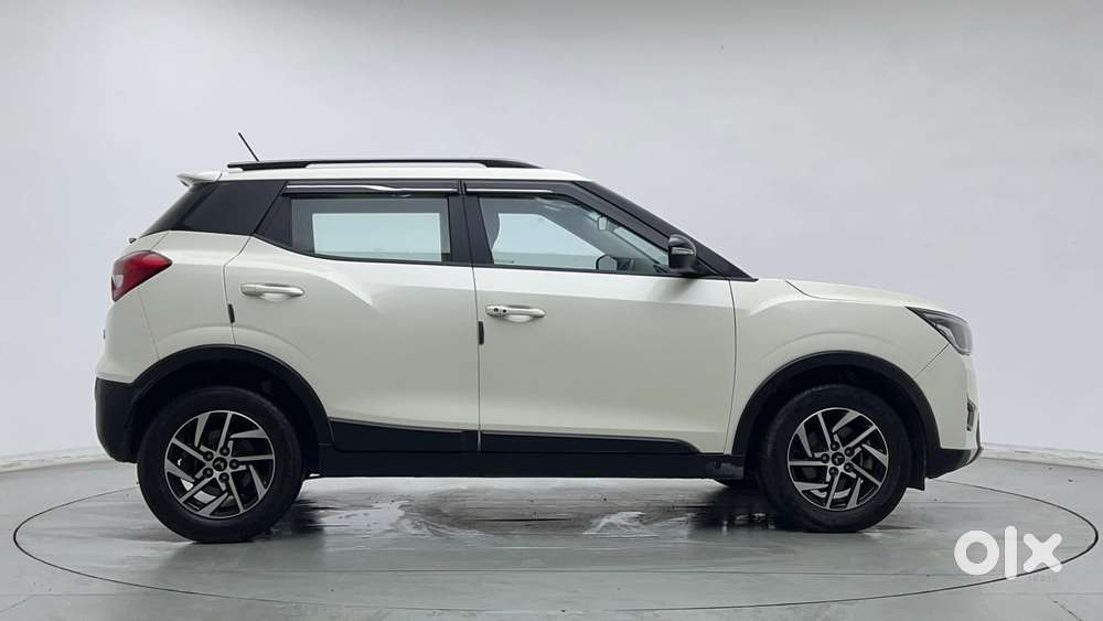 Mahindra Xuv300 W8 Amt Optional Diesel, 2023, Petrol